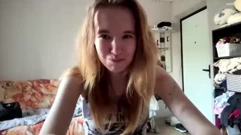 Snapshot of inespacheco chatting on 07/24/26, 02:59 Sofia online show from 07/24/26, 02:59