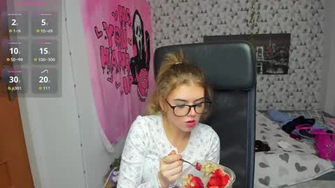 Snapshot of iness_lex chatting on 04/29/26, 07:23 iness_lex online show from 04/29/26, 07:23