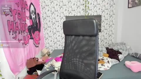 Snapshot of iness_lex chatting on 05/14/26, 07:15 iness_lex online show from 05/14/26, 07:15