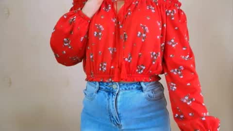 Inessa online show from 05/19/26, 02:23