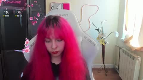Snapshot of infernokitten chatting on 04/30/26, 01:12 Ilona online show from 04/30/26, 01:12