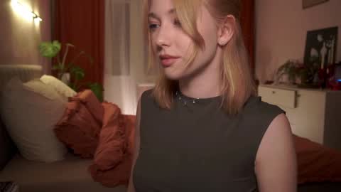 Alexa..  Inst     Fansly infinitysoul  online show from 01/14/25, 07:00