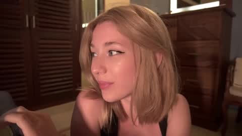 Alexa..  Inst     Fansly infinitysoul  online show from 03/04/25, 05:03