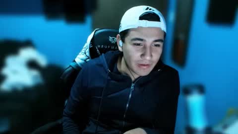 Iagust  online show from 04/14/26, 01:22