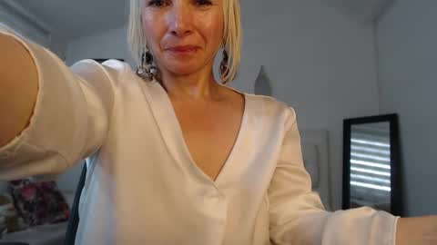            online show from 02/24/25, 07:41