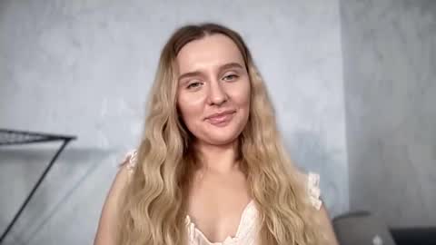 Snapshot of iniva05 chatting on 03/11/26, 07:58 iniva05 online show from 03/11/26, 07:58