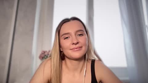 Snapshot of iniva05 chatting on 03/14/26, 12:32 iniva05 online show from 03/14/26, 12:32