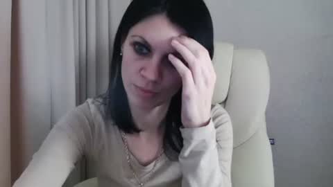 Snapshot of injaathome chatting on 02/13/25, 06:27 InjaAtHome online show from 02/13/25, 06:27