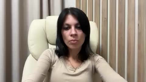 Snapshot of injaathome chatting on 09/26/25, 06:34 InjaAtHome online show from 09/26/25, 06:34