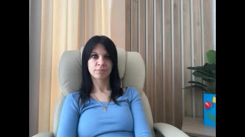 InjaAtHome online show from 04/15/26, 06:42