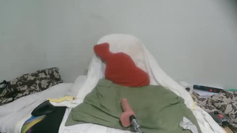 ink brunette online show from 02/05/25, 02:19