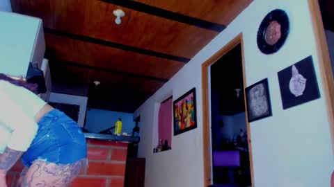 demon online show from 11/23/25, 10:42