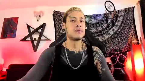 Dani  online show from 10/26/25, 02:56