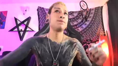 Dani  online show from 10/28/25, 06:50