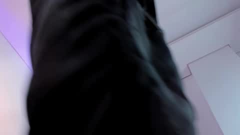 Snapshot of inkangelo chatting on 11/22/25, 05:17 ANGELO online show from 11/22/25, 05:17