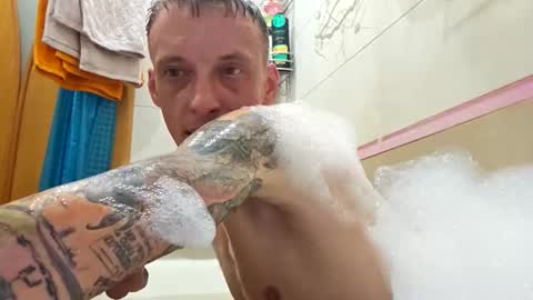 James online show from 09/10/25, 10:37