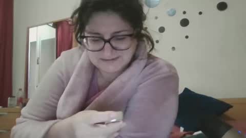 inna46_ online show from 02/11/26, 08:19