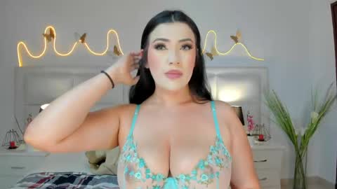 Snapshot of innavolkova chatting on 05/20/26, 12:11 innavolkova online show from 05/20/26, 12:11