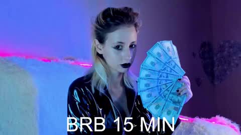 Snapshot of inner_light___ chatting on 01/19/25, 04:14 Venera online show from 01/19/25, 04:14