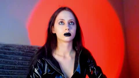 Snapshot of inner_light___ chatting on 02/07/26, 04:43 Venera online show from 02/07/26, 04:43