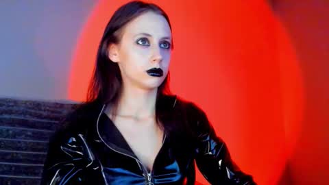 Snapshot of inner_light___ chatting on 02/08/26, 04:54 Venera online show from 02/08/26, 04:54