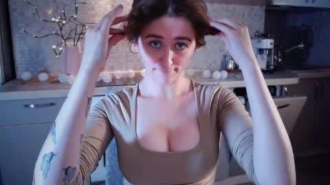 Lina online show from 09/25/25, 02:10