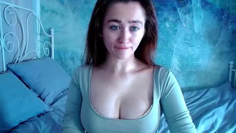 Lina online show from 01/19/26, 01:31