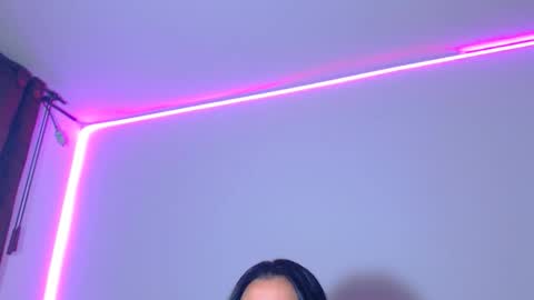 Abril online show from 02/11/26, 03:00