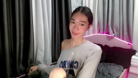 Reign online show from 04/18/26, 07:58