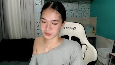 Snapshot of innocent_reign69 chatting on 06/26/26, 07:29 Reign online show from 06/26/26, 07:29