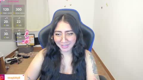 Snapshot of innocentchurchgirlll chatting on 07/10/26, 12:04 Luna online show from 07/10/26, 12:04