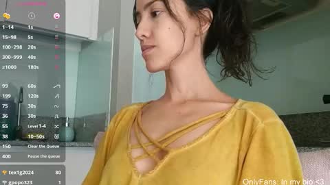 Laroa online show from 03/16/26, 06:12