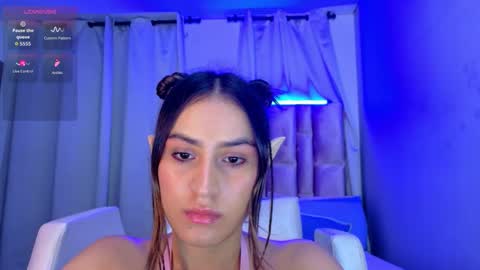 Innoocent Luna online show from 10/24/25, 04:09