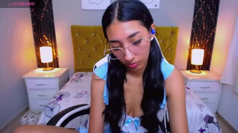 Snapshot of inocent_luna chatting on 06/20/26, 10:56 Luna moon online show from 06/20/26, 10:56