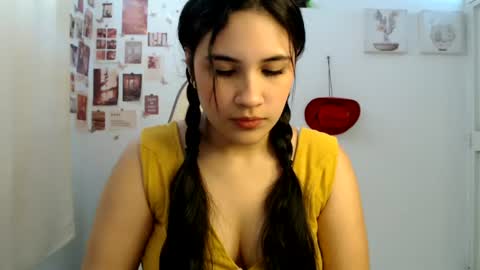 Snapshot of inocentheaven chatting on 07/15/26, 12:43 Celeste online show from 07/15/26, 12:43
