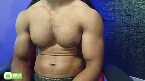 Snapshot of insanestud_miles chatting on 11/23/25, 04:56 Miles online show from 11/23/25, 04:56
