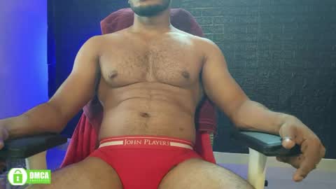 Snapshot of insanestud_miles chatting on 05/27/26, 07:05 Miles online show from 05/27/26, 07:05