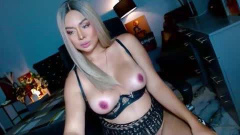 insatiable_queen16 online show from 05/29/26, 07:34