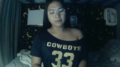 MAXINE online show from 03/22/26, 09:18