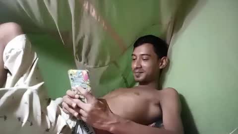 interne8famous online show from 09/09/25, 03:22