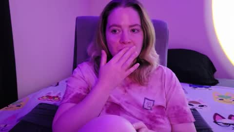 Faye online show from 11/27/25, 03:41