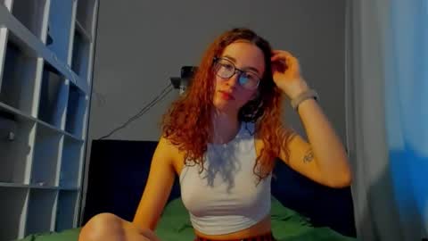Snapshot of internetsexplorer chatting on 03/13/26, 11:39 Bernadette Join online show from 03/13/26, 11:39