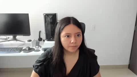 Iris 3 online show from 10/11/25, 04:38