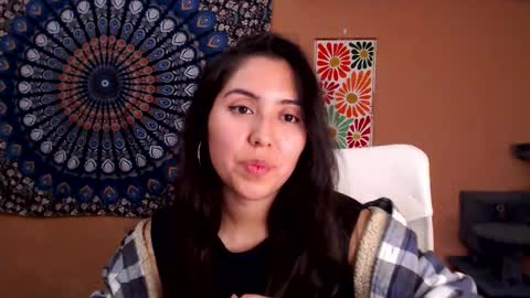 Snapshot of intimatetales chatting on 11/07/25, 06:52 Africa online show from 11/07/25, 06:52