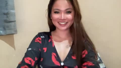 Snapshot of into_the_nightxxx chatting on 06/10/26, 03:07 KATH online show from 06/10/26, 03:07