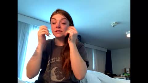 IntoTheWoodsWeGo online show from 11/28/25, 02:53