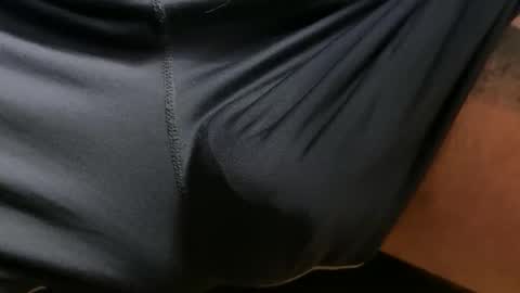 intressiert online show from 10/25/25, 08:25