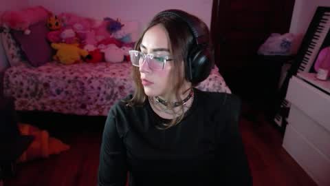 invisibledollx online show from 06/05/26, 03:35