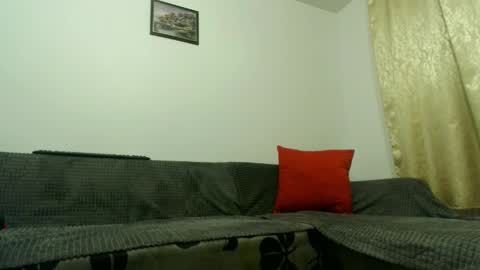 Snapshot of ionela1414 chatting on 01/06/26, 07:50 ionela1414 online show from 01/06/26, 07:50