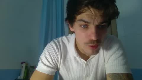 Snapshot of ipaulsoy chatting on 12/15/24, 08:25 Paul online show from 12/15/24, 08:25